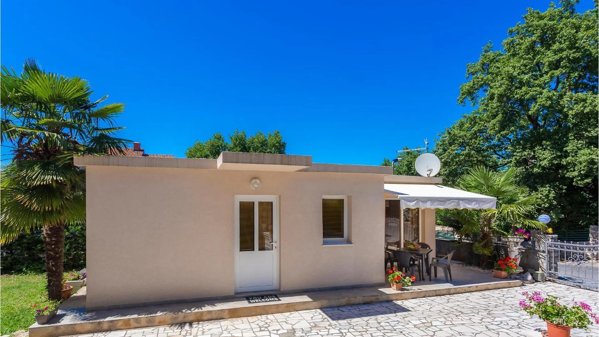 Holiday home Beautiful Home In Malinska With Kitchen